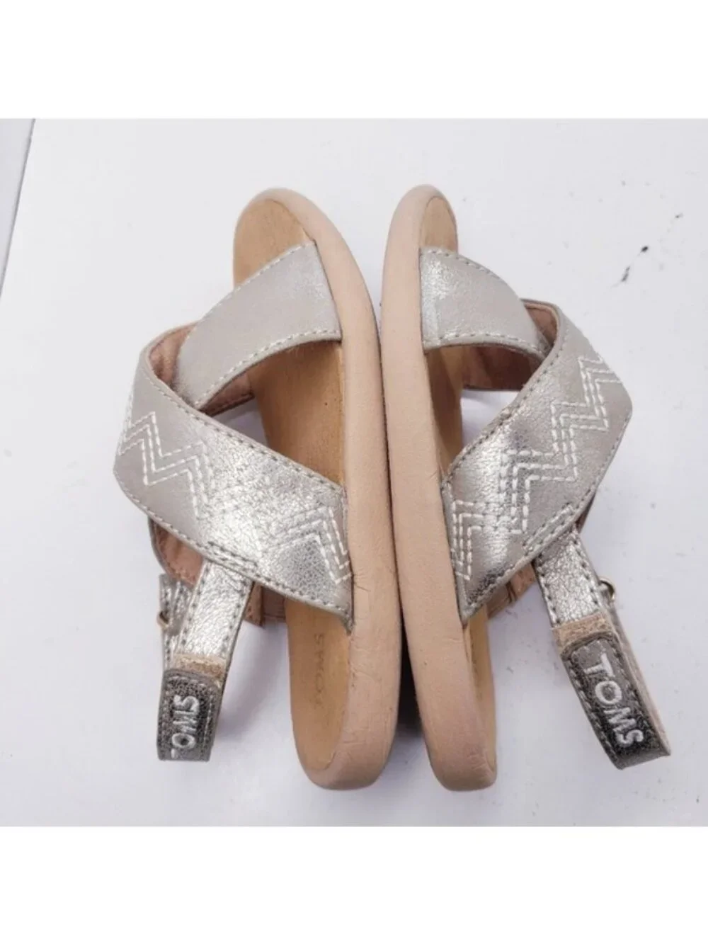 Toms Desert Taupe Shimmer Faux Leather Tiny Viv Sandals Girls Toddler Size 8